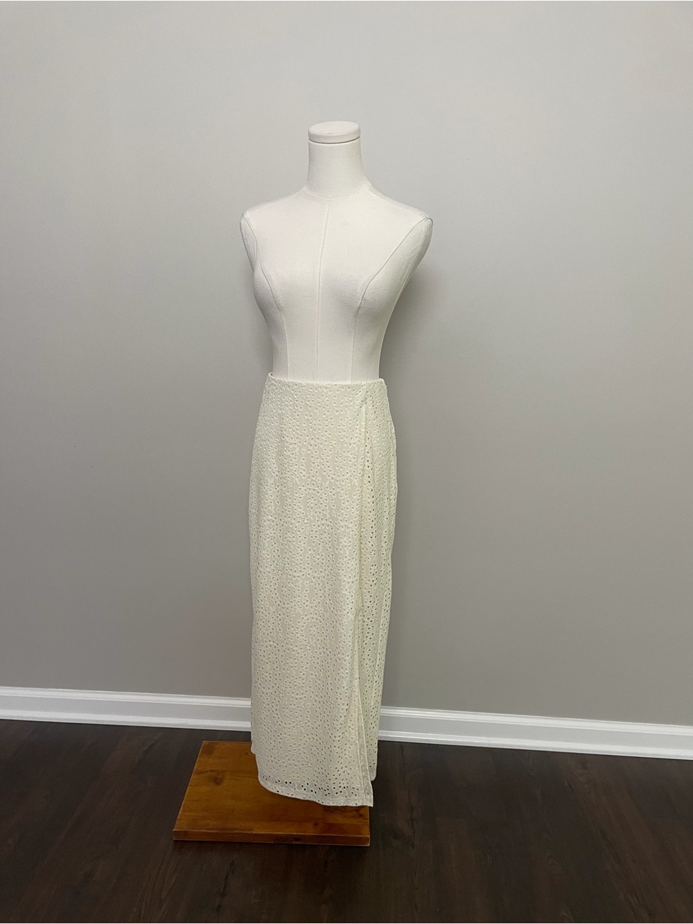 A New Day Skirt Midi Maxi Flower Eyelet Straight Lined Slit Boho Bohemian Cream